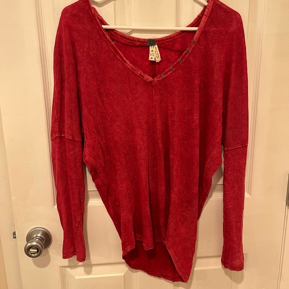 Free People Top✨ - Picture 7 of 9